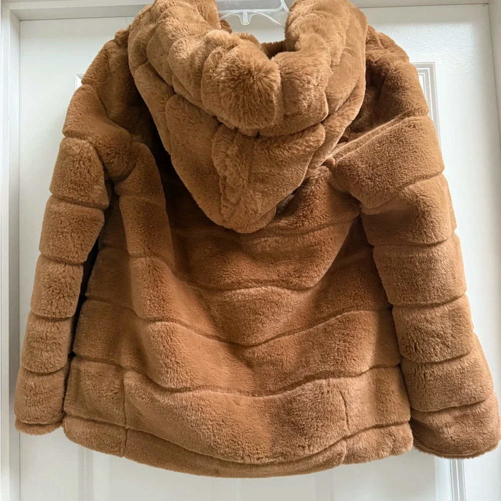 Apparis Camel Faux Fur Women’s Goldy Jacket - Picture 2 of 4